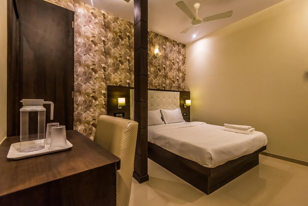 Hotel Atlas Grand Andheri East Mumbai Exterior photo