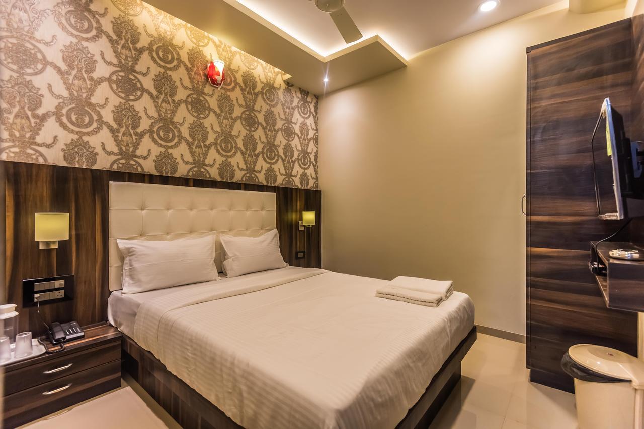 Hotel Atlas Grand Andheri East Mumbai Exterior photo