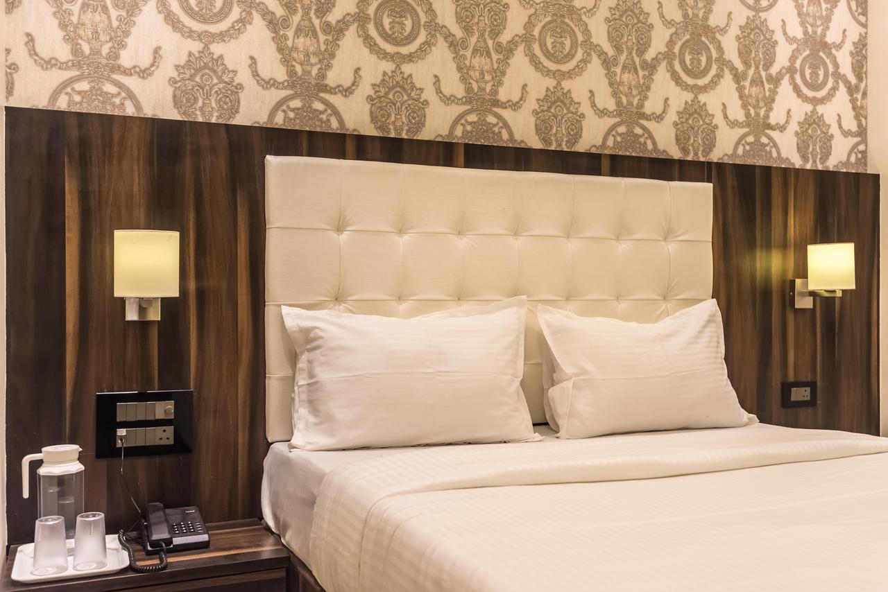 Hotel Atlas Grand Andheri East Mumbai Exterior photo