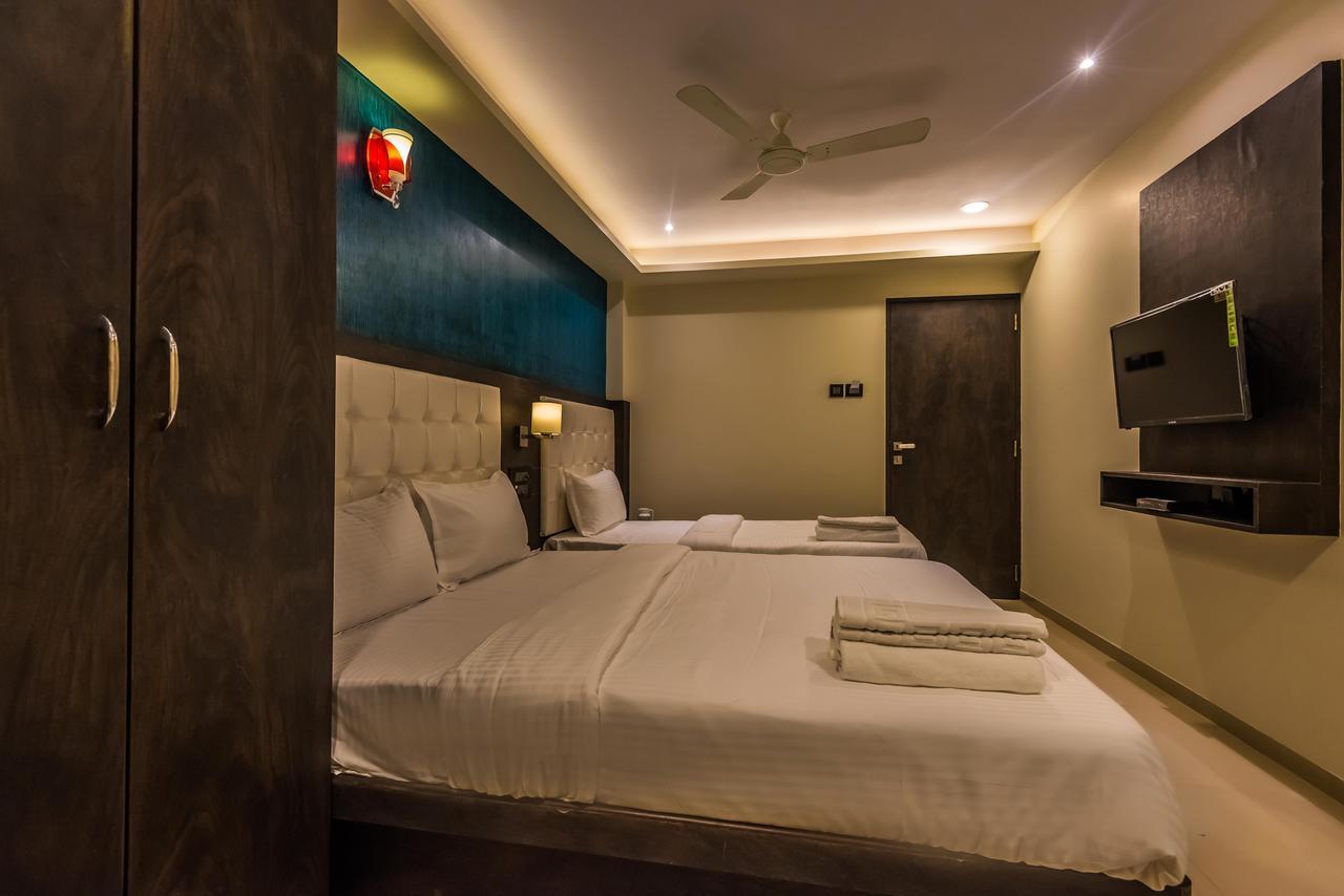 Hotel Atlas Grand Andheri East Mumbai Exterior photo